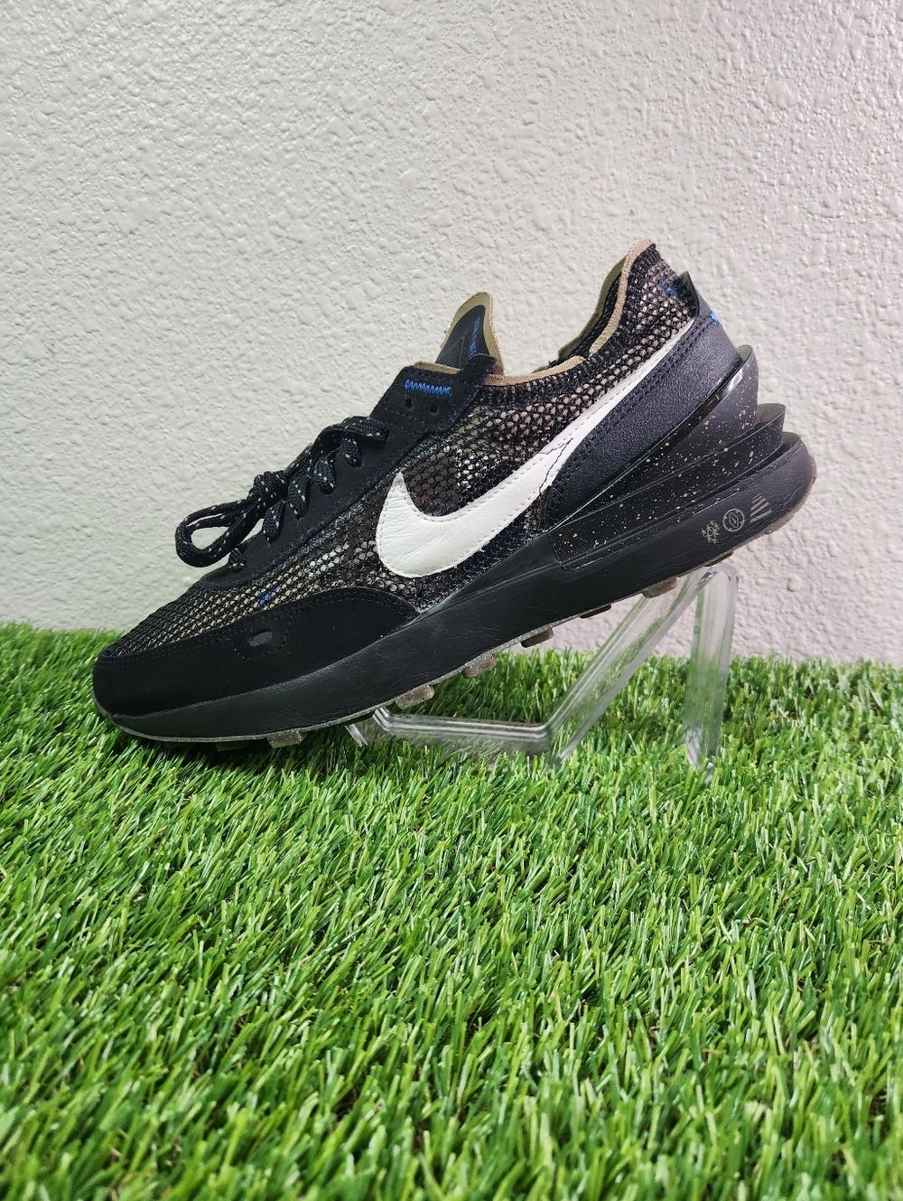 Size 10.5- Nike Waffle One Black Iron Grey